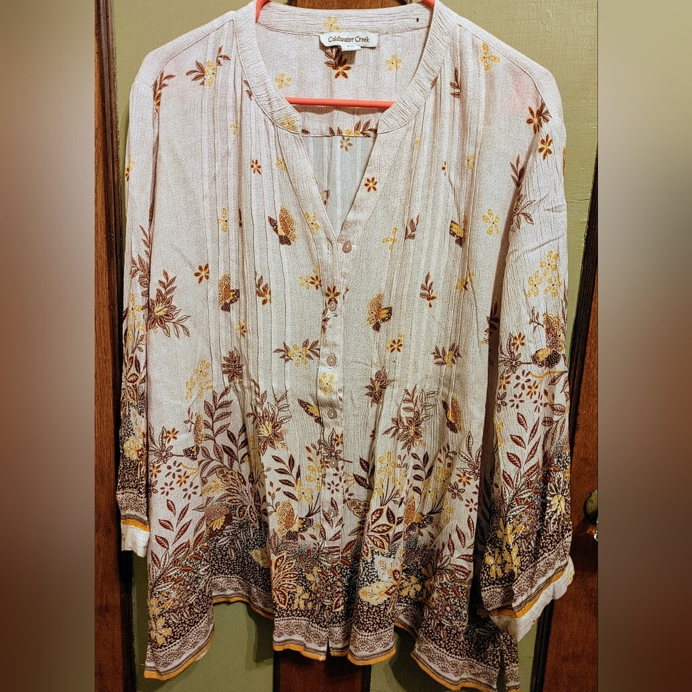 🌼🦋 2 PXL Coldwater Creek Tops: Spring Nature Bundle - Picture 5 of 10